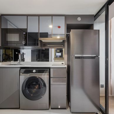 HOUSEHOLD APPLIANCES